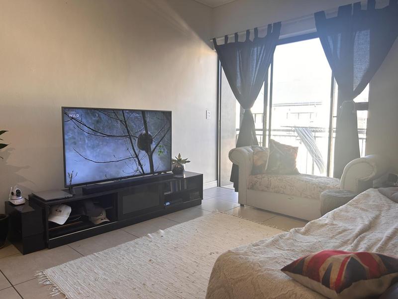 To Let 1 Bedroom Property for Rent in Sandown Western Cape